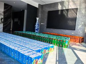 一份中秋禮，傳遞公司愛(ài)。